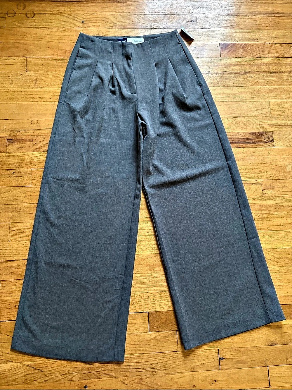 Old Navy Wide Leg Flat Front Trousers Pants Gray Size 6 NWT